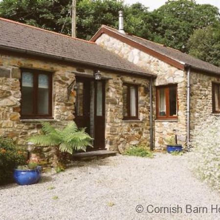 The Snug At Cornish Barn Holidays Truro Bagian luar foto