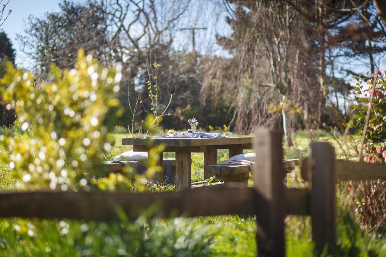 The Snug At Cornish Barn Holidays Truro Bagian luar foto